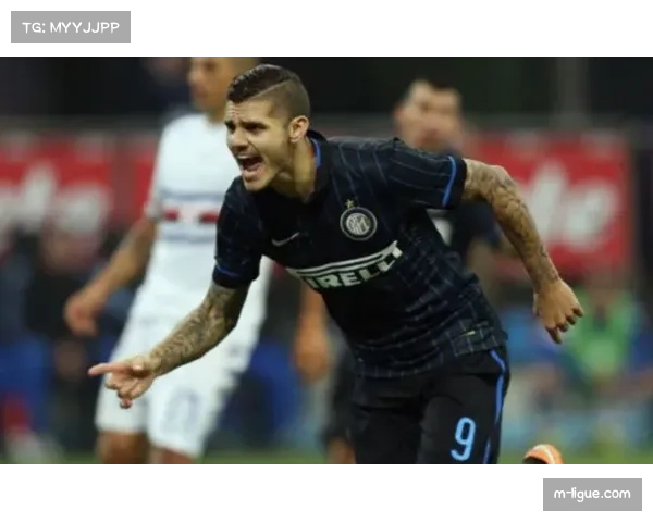 即时：奥格斯堡前锋贝尔乔点射命中，打入个人赛季第15球